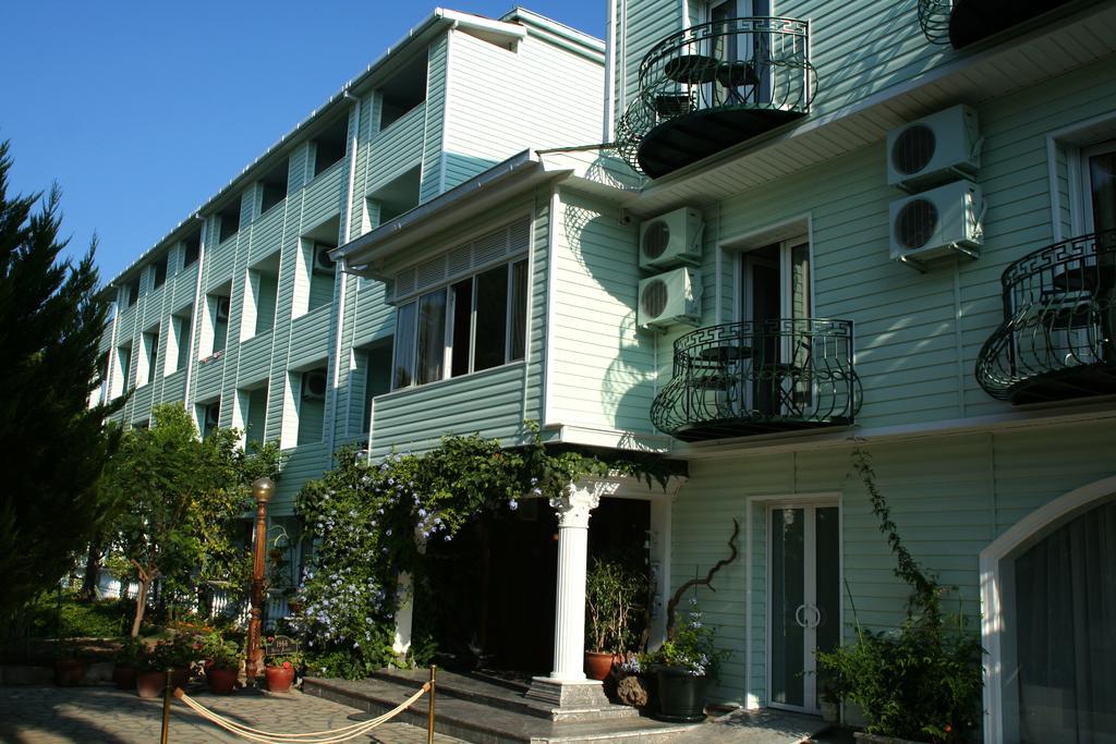 Hotel Kismet 4*
