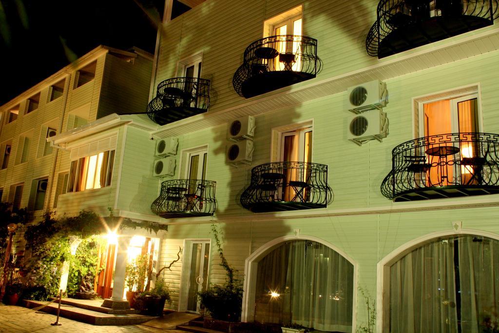 Kismet Hotel 4*